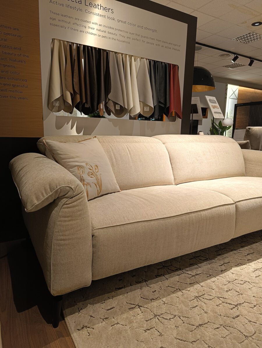 Sofa Leggiadro z f. Relax od Natuzzi -20%